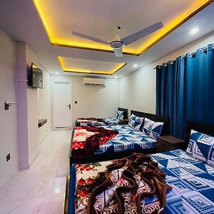 Basic Triple Room